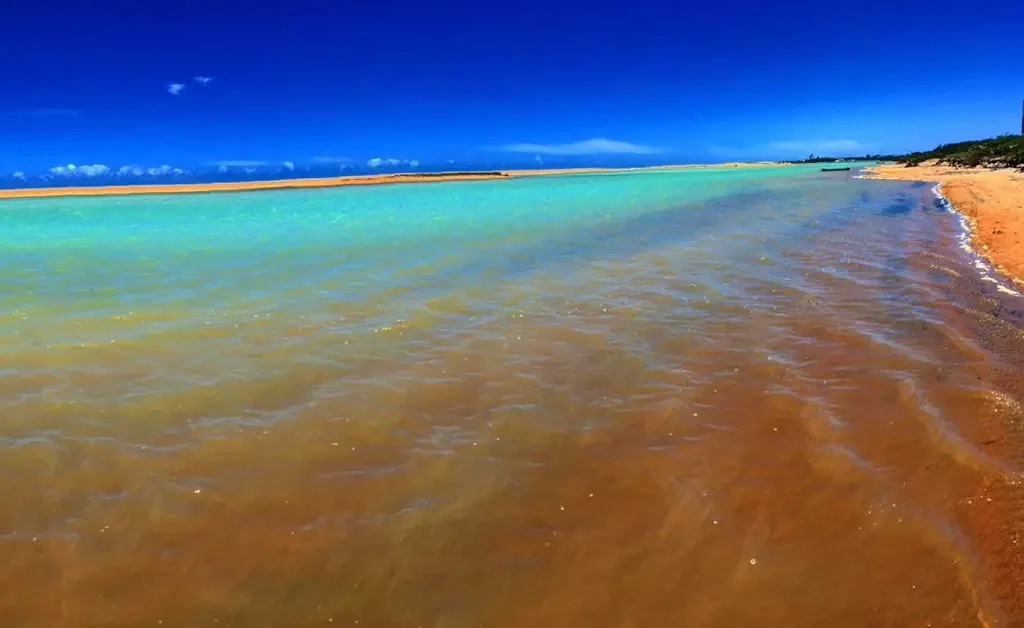 praia de Urussuquara em São Mateus