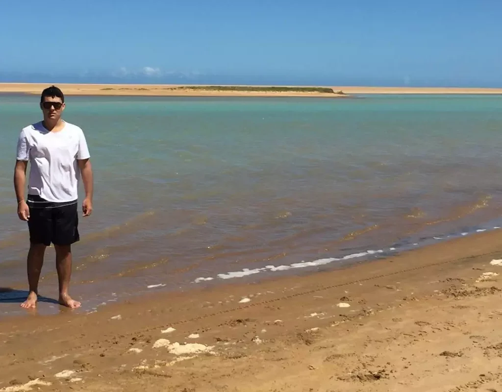 praia de Urussuquara em São Mateus