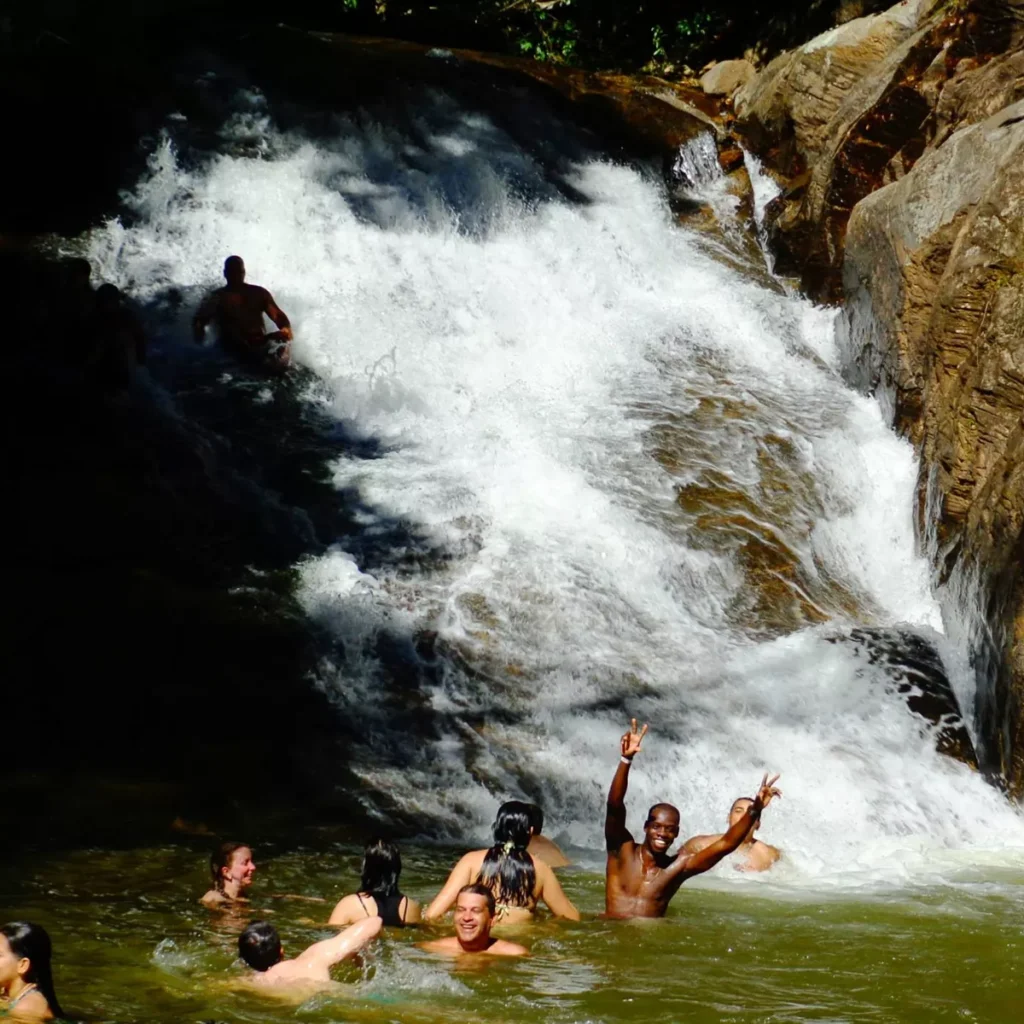 Piapitangui – Vale das Cachoeiras em Viana, ES