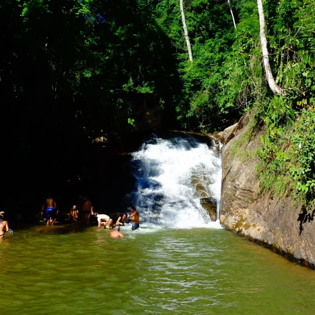 Piapitangui – Vale das Cachoeiras em Viana, ES