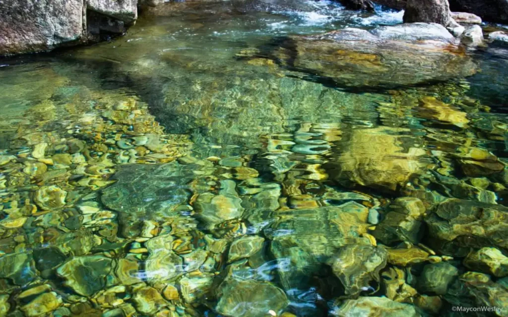 Cachoeira de Hidrolândia - A Natureza em toda a sua exuberância, Iúna 5 Poço de Hidrolândia