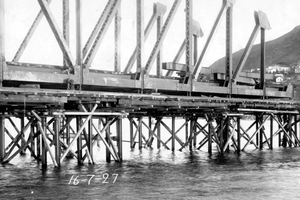 Ponte Florentino Avidos