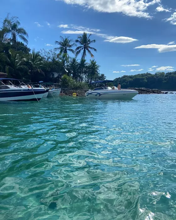 Lagoa Azul em Ilha Grande