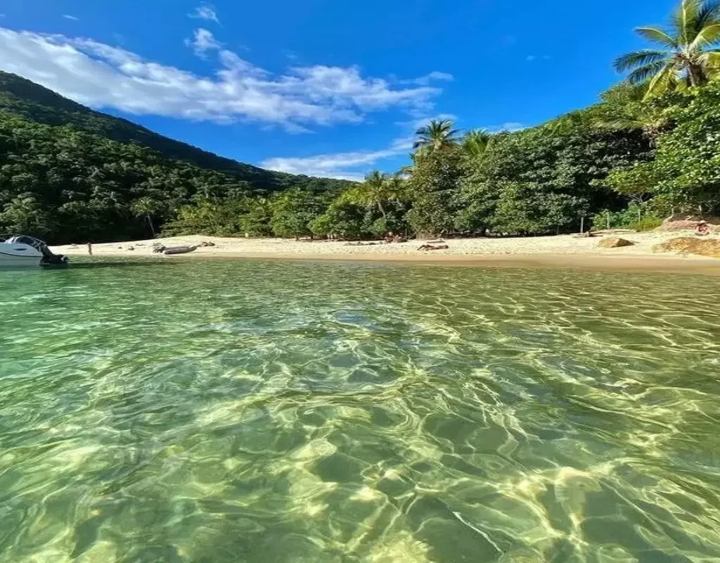 Praia dos Meros