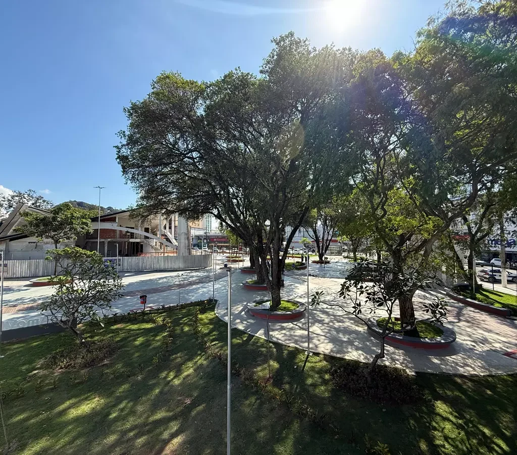 Praça Duque de Caxias, no Centro da cidade -Pracinha de Vila Velha