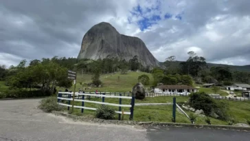 Pedra Azul e Rota do Lagarto