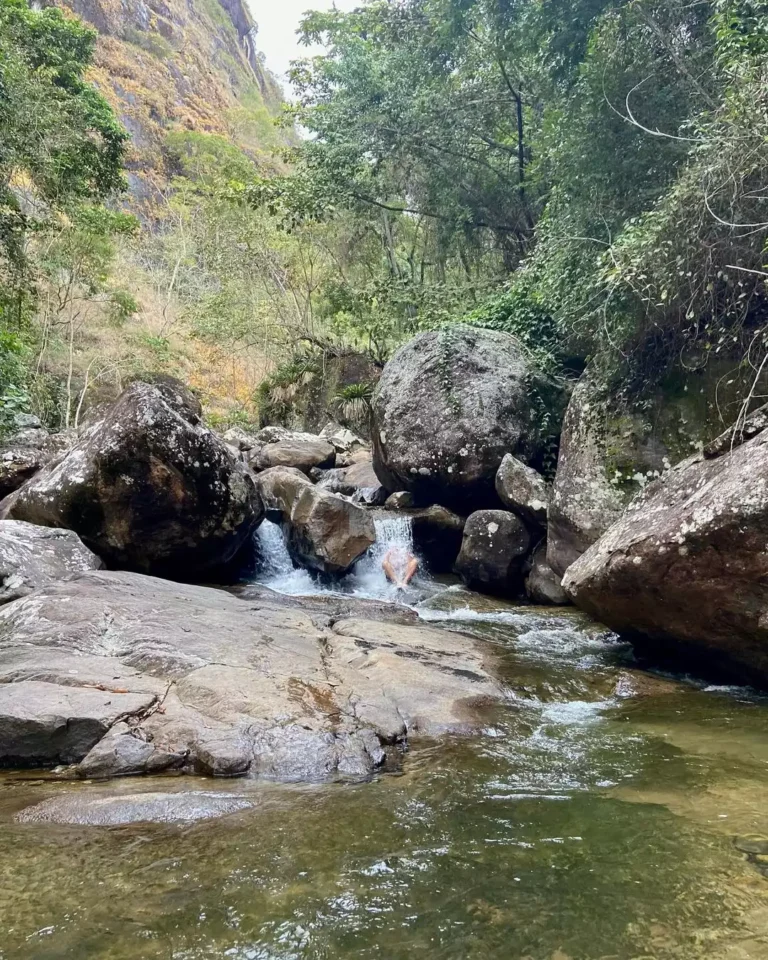 Parque Nacional do Caparaó e suas Cachoeiras.