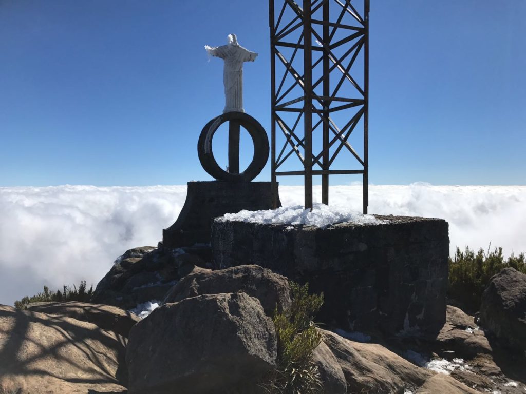 Pico da Bandeira com Gelo 18