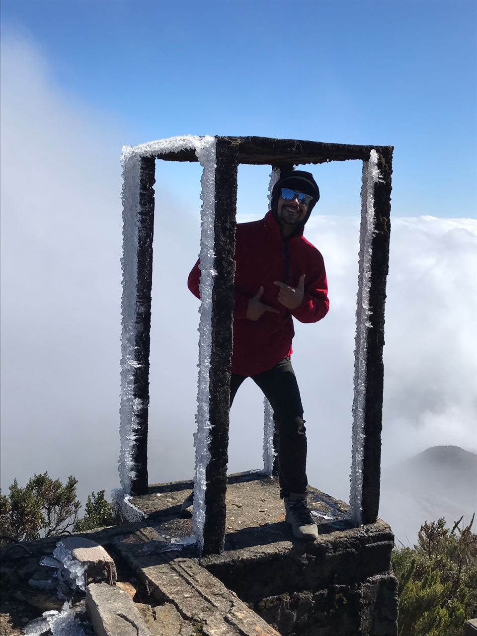 Pico da Bandeira com Gelo 23