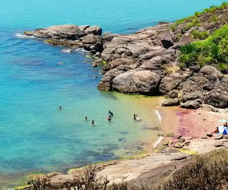 Praia da Areia Vermelha em Guarapari