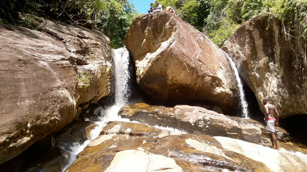 Piapitangui – Vale das Cachoeiras em Viana, ES