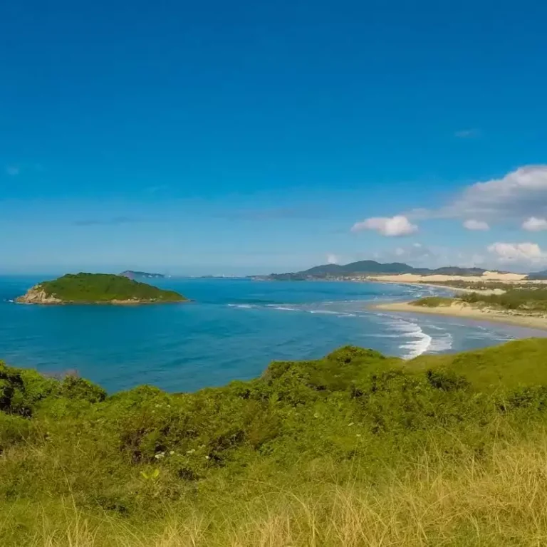 AS 10 PRAIAS MAIS LINDAS DO SUL | BRASIL