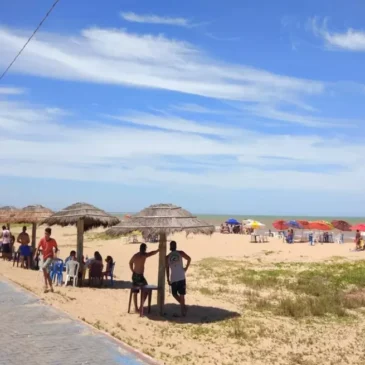 Praia das Neves em Presidente Kennedy