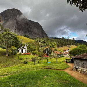 Rota do lagarto em Pedra Azul