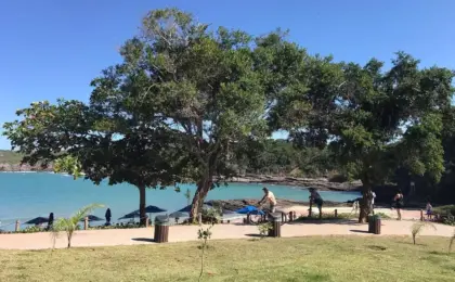 Trilhas e Praias de Búzios
