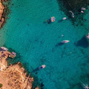 BLUE LAGOON PASSEIO PARA O PARAÍSO (lagoa azul) Malta