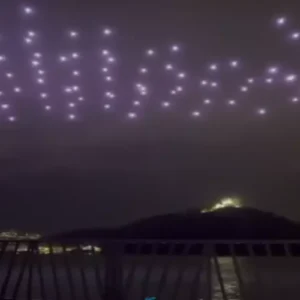 Drones noturnos