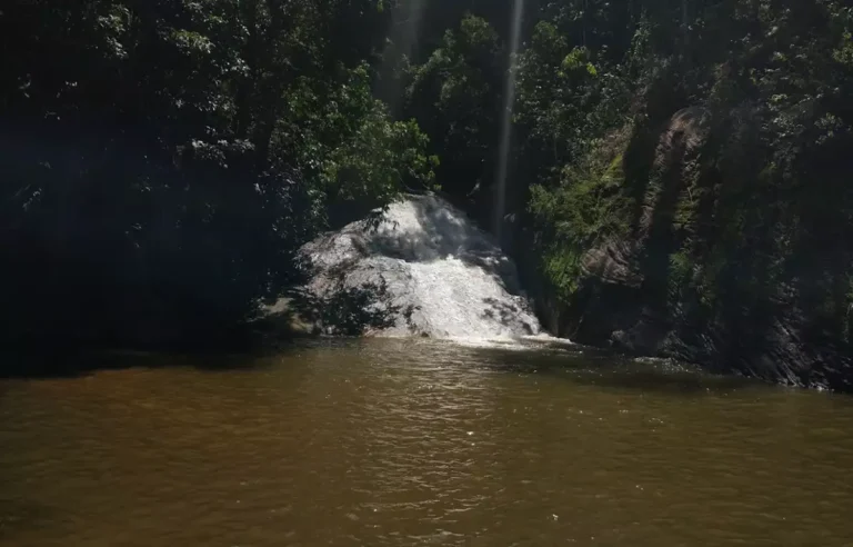 Vale das Cachoeiras em Viana – ES