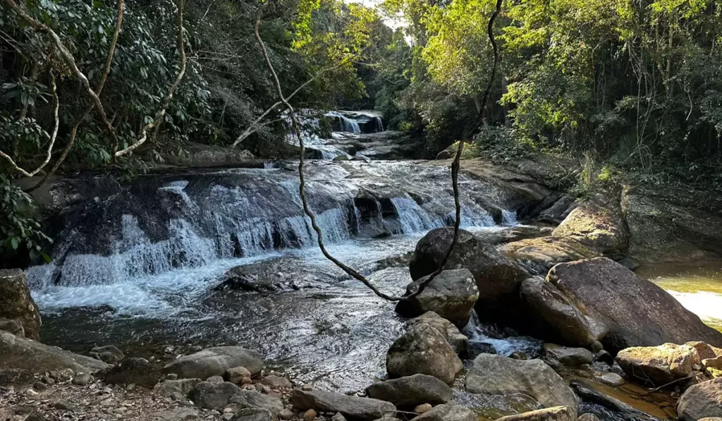 Cachoeira Piapitangui
