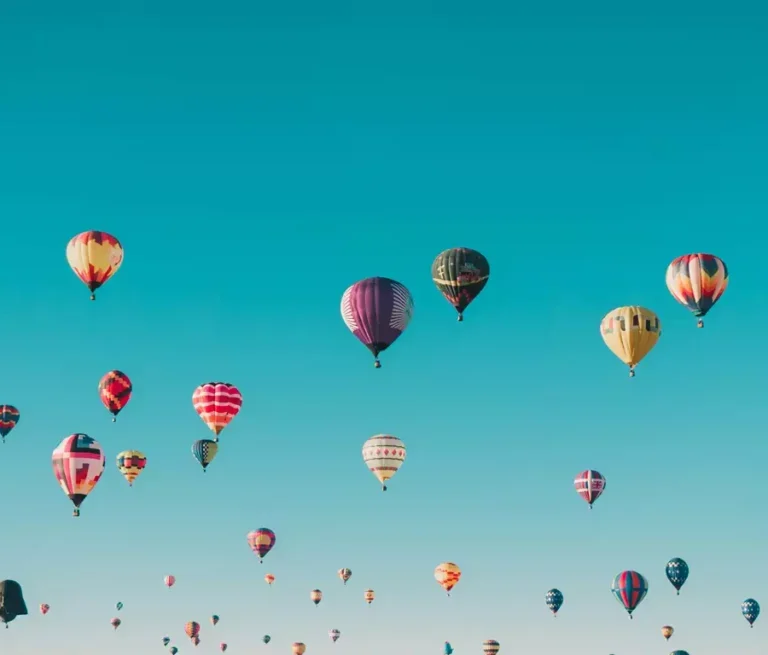 Pancas: O 1º Festival de Balonismo dos Pontões Capixabas.