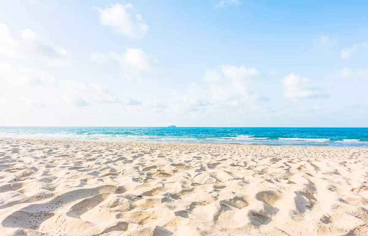 Guarujá: Um Paraíso Natural à Beira-Mar em São Paulo 10 Praia