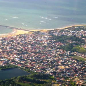 Praia de Jacaraipe