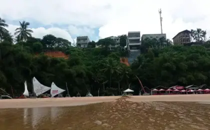 Praia de Lagoinha em Paraipaba: Um Passeio Inesquecível de um Dia saindo de Fortaleza 9 Praia de Lagoinha em Paraipaba