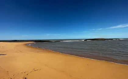 Praia de Tiquiçaba