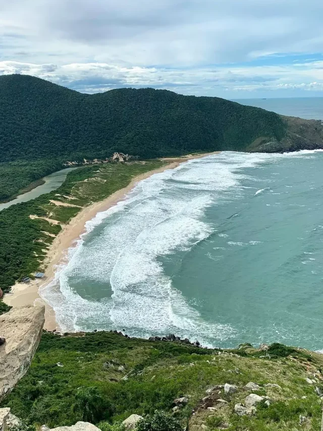 Florianópolis: Onde a Natureza Encontra a Urbanização