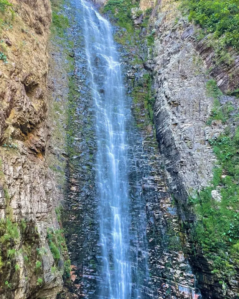 Cachoeira do Segredo Um paraíso escondido na Chapada dos Veadeiros