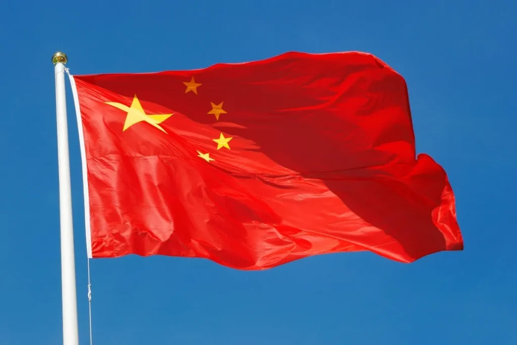 Bandeira da China / Foto: DivulgaçãoChina oferecerá viagens sem visto para viajantes de seis países