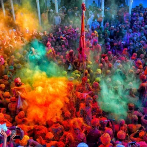 Indianos no festival das cores / Foto: Divulgação