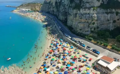A Encantadora Spiaggia di Tropea: Um Tesouro da Calábria 7 a encantadora spiaggia di tropea um tesouro da calabria
