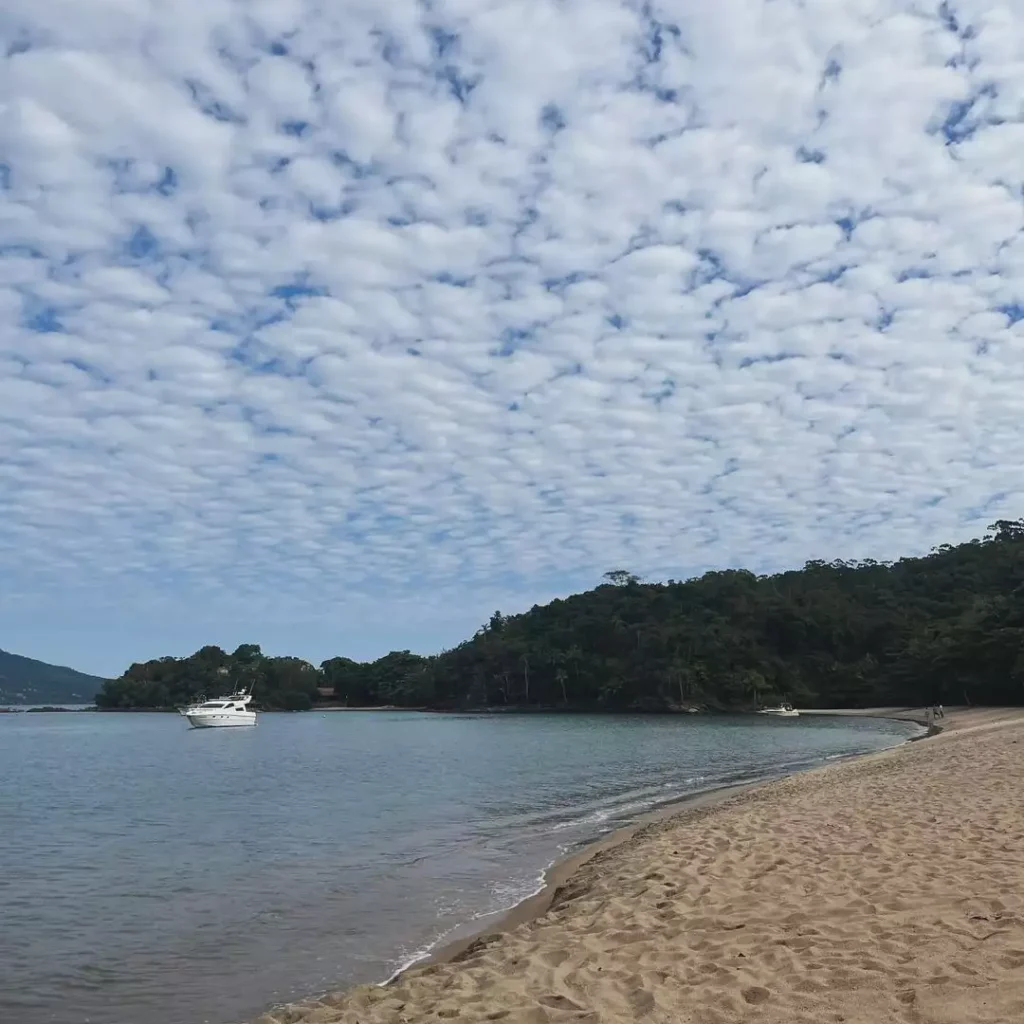 Praia das Pitangueiras
