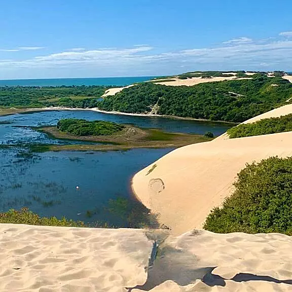 A Praia de Genipabu um paraíso de dunas móveis e paisagens exóticas no Rio Grande do Norte