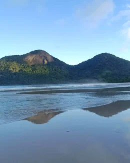 Praia de Dois Rios, Ilha Grande