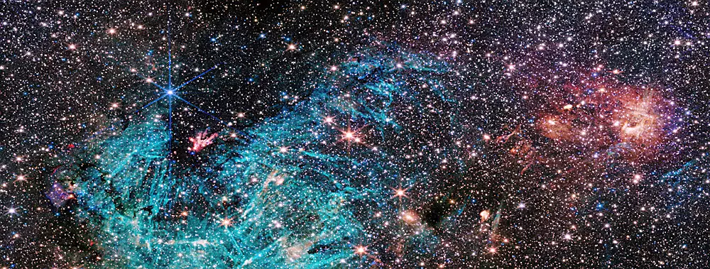 "Telescópio Webb revela novas imagens do coração da Via Láctea"