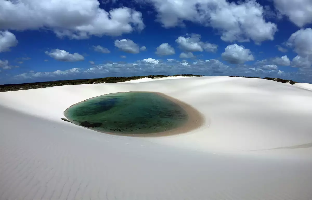 Delta do Parnaíba com manguezais, rios e revoada dos guarás