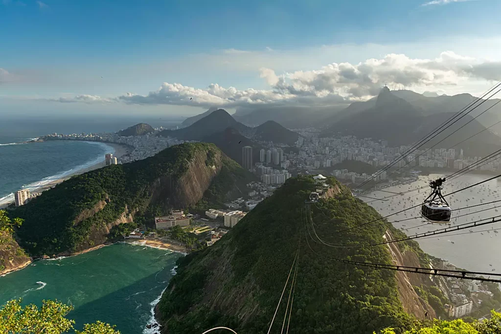 Cristo Redentor: Dicas para uma Viagem Inesquecível ao Rio de Janeiro