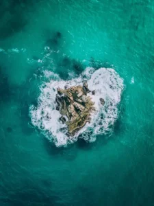 coração no meio das piscinas naturais de Maceió