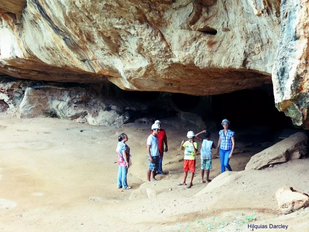 Gruta do Limoeiro