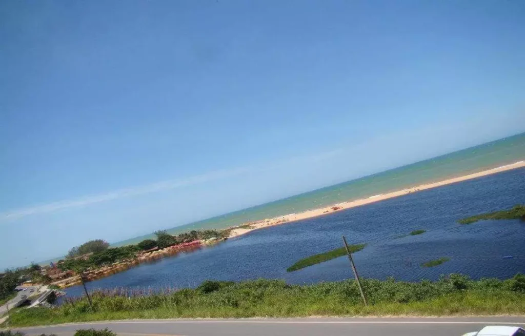 Lagoa do Siri Municipio de Marataizes ES Copy