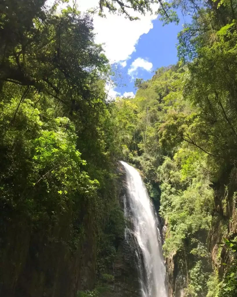 Cachoeira de Meu Deus em Eldorado, SP