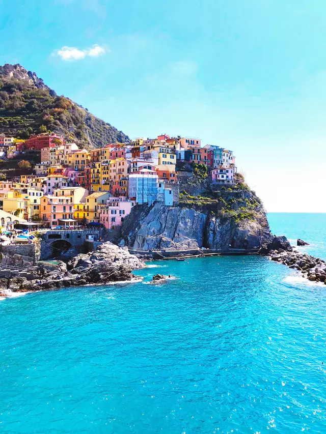 Exploring Cinque Terre: A Seaside Gem in Italy