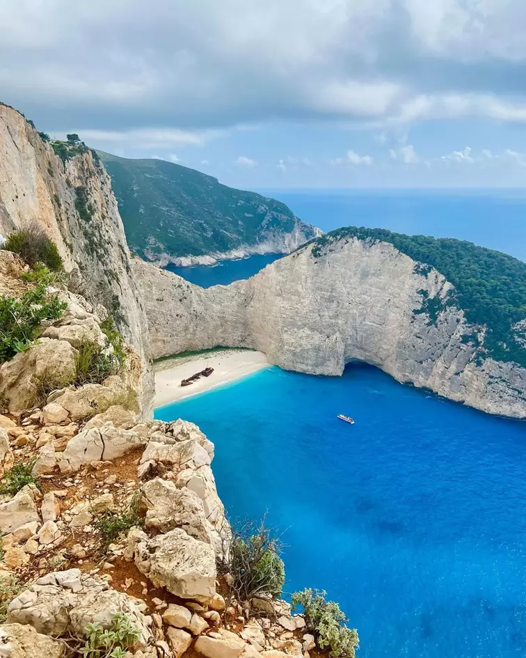 Zakynthos Descubra a Ilha de Navagio Beach e Muito Mais na Grécia (1)