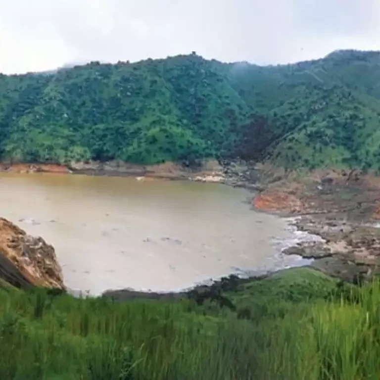 O Enigma do Lago Nyos: Uma Tragédia Natural Incomum