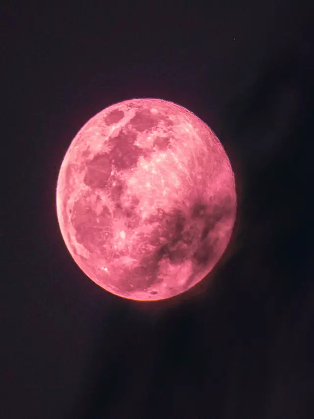 Fenômeno ‘Lua Cheia Rosa’ poderá ser vista nesta terça-feira no Brasil
