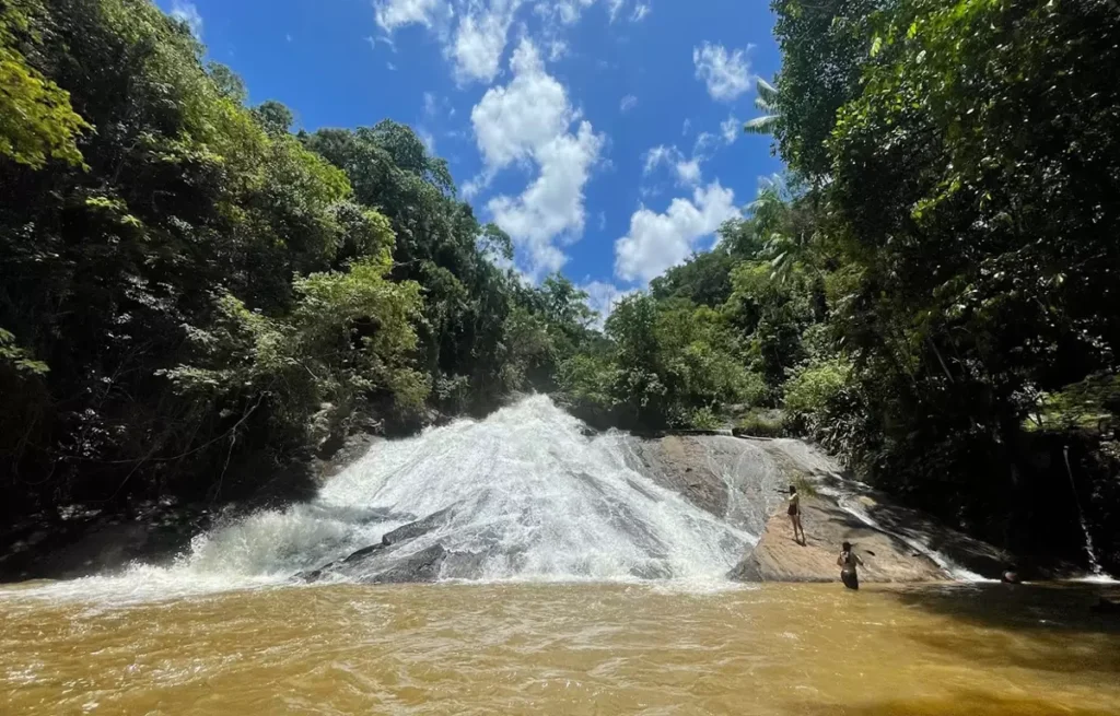 Cachoeira do Bravin um paraiso natural em Guarapari 1