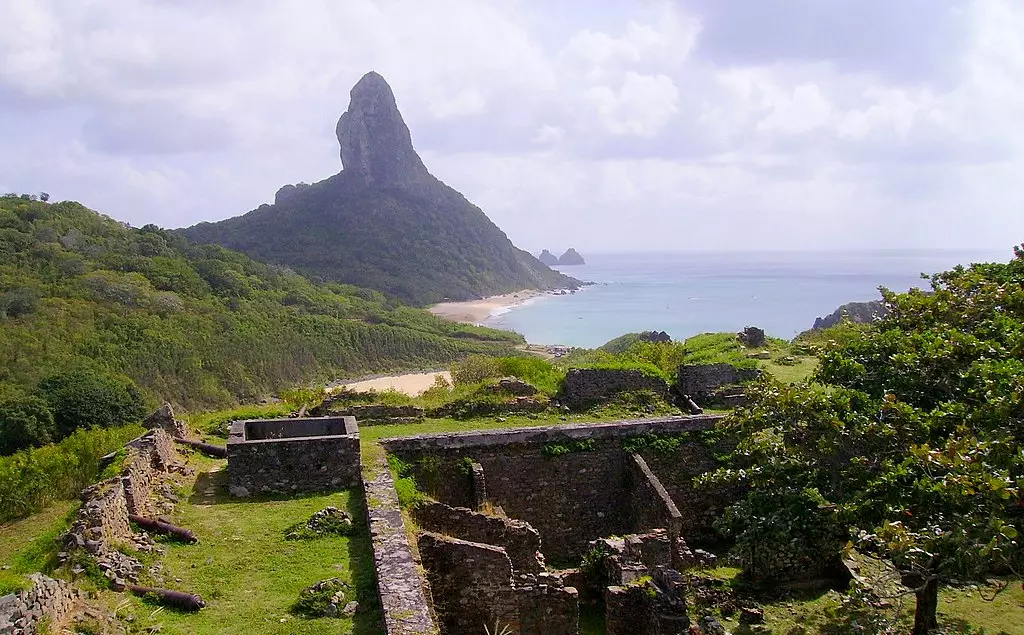 Forte_dos_remédios_Fernando_de_Noronha

Author Carlos Scorzato