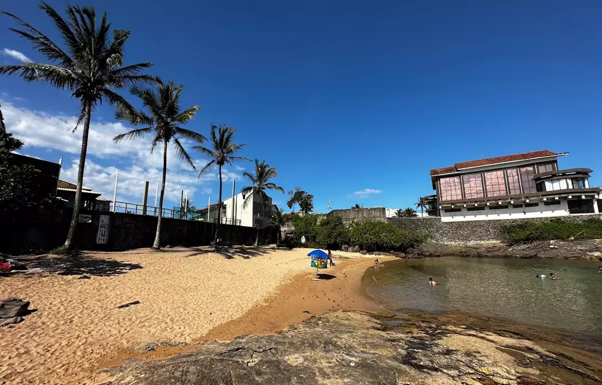 : Praia-dos-Bairristas